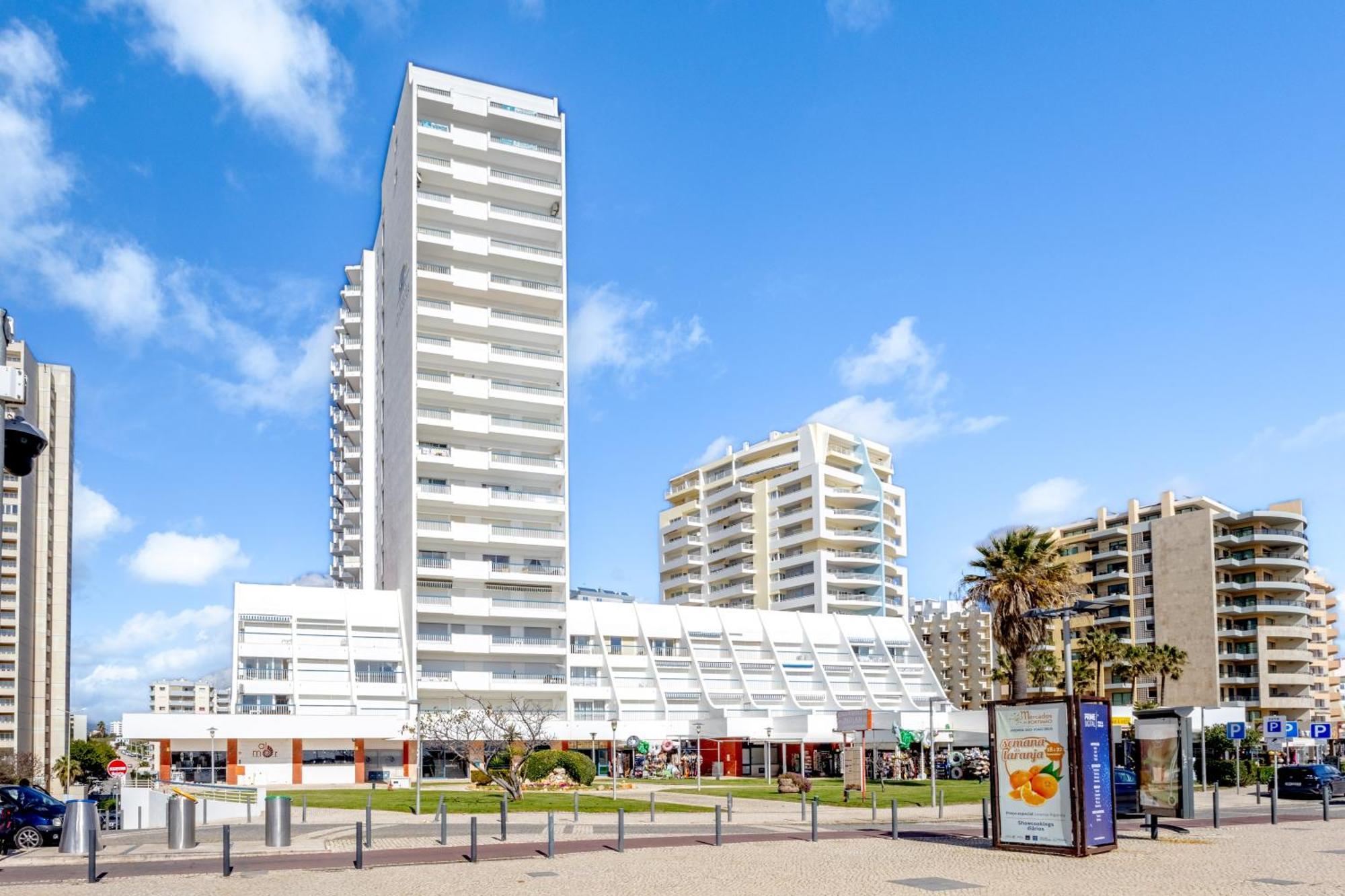 Apartamentos Turisticos Perola Da Rocha Портіман Екстер'єр фото